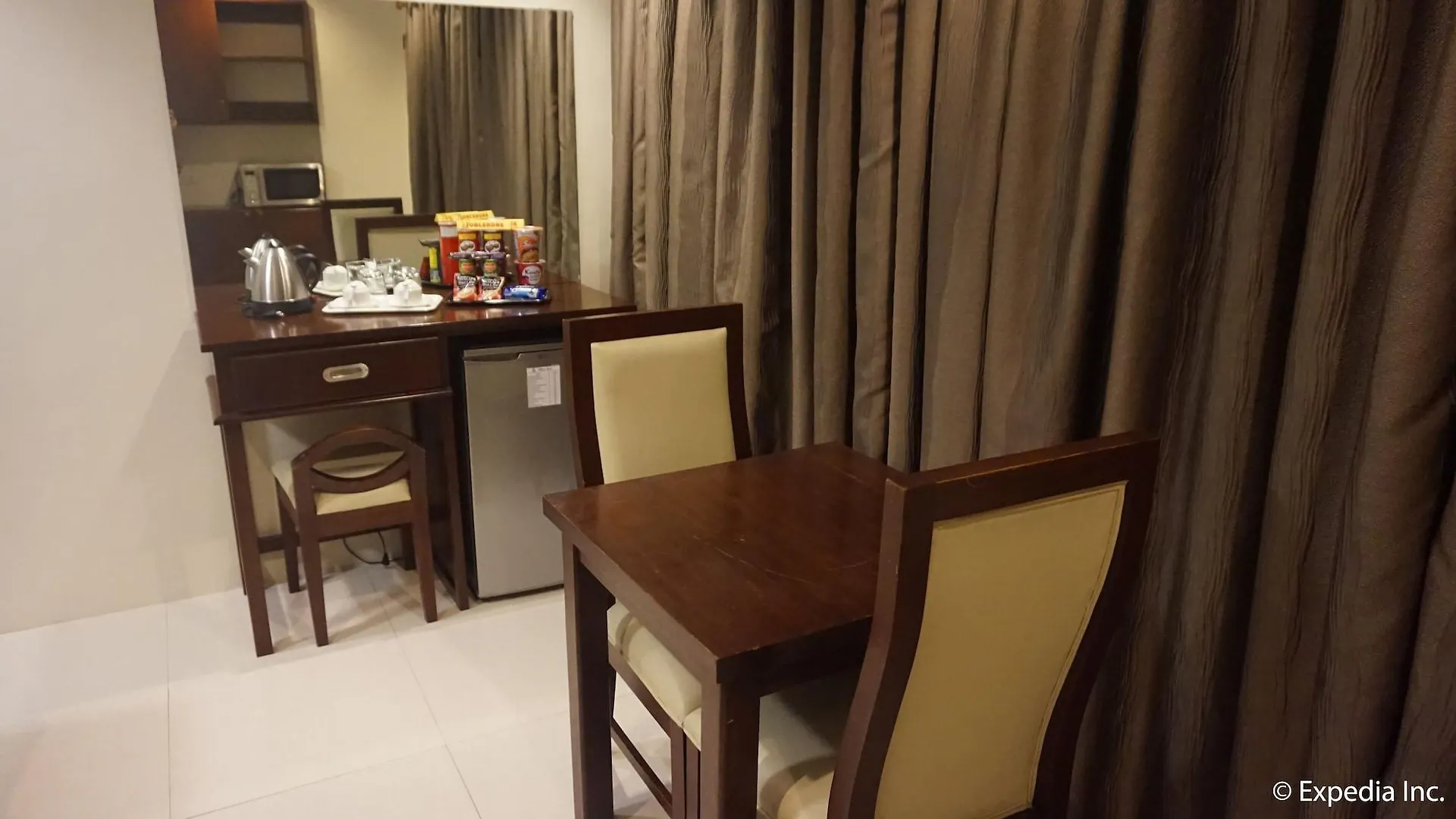 Devera Hotel Ángeles