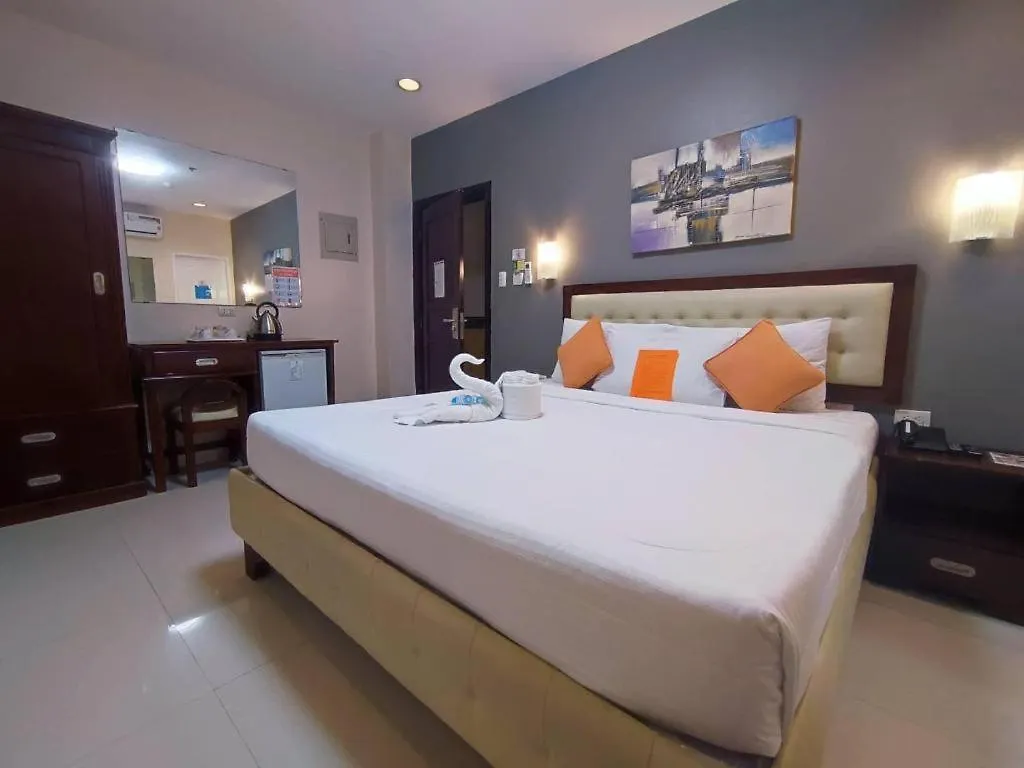 Devera Hotel Ángeles 3*,  Filipinas