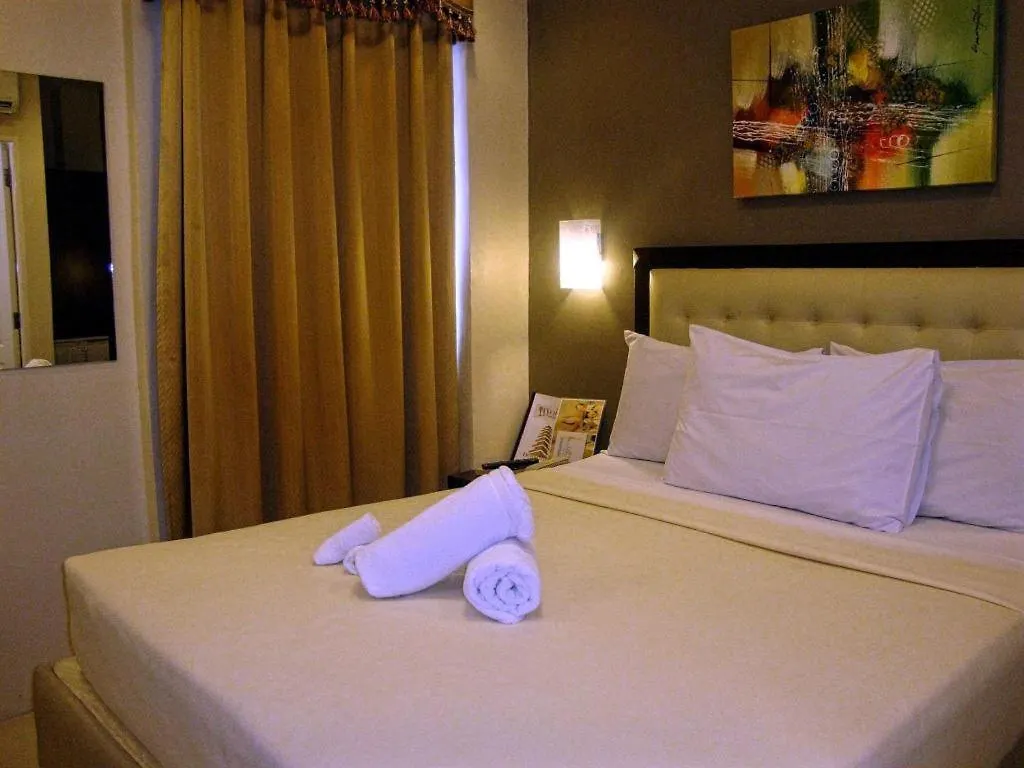 ***  Devera Hotel Ángeles Filipinas