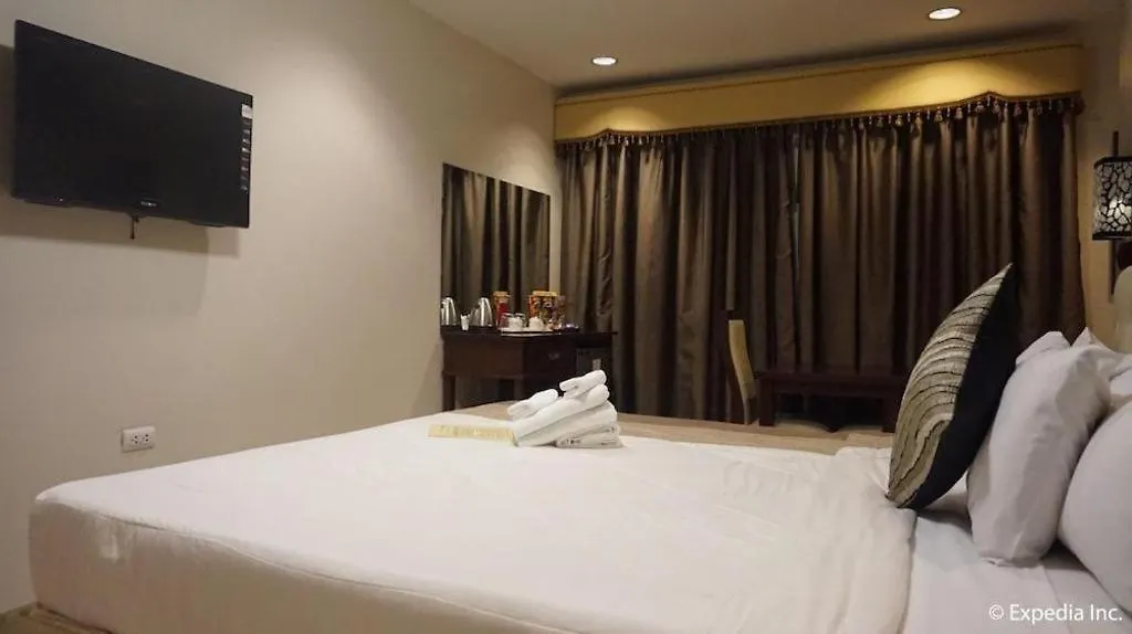 ***  Devera Hotel Ángeles Filipinas