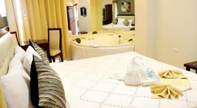 Devera Hotel Angeles